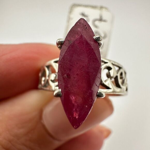 Genuine 2ct marquis cut ruby solitaire ring in sterling silver! - Picture 12 of 13